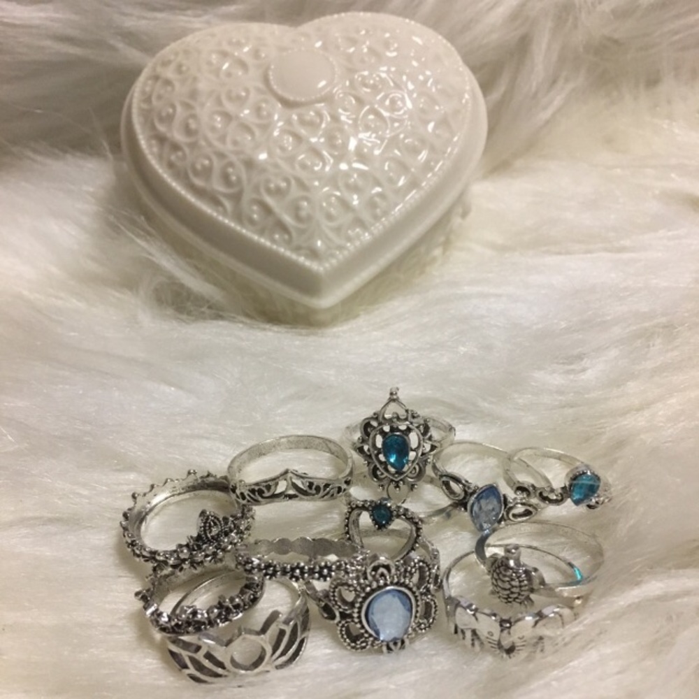 Super cute 13pc elephant tribal ring set - Picture 3 of 8